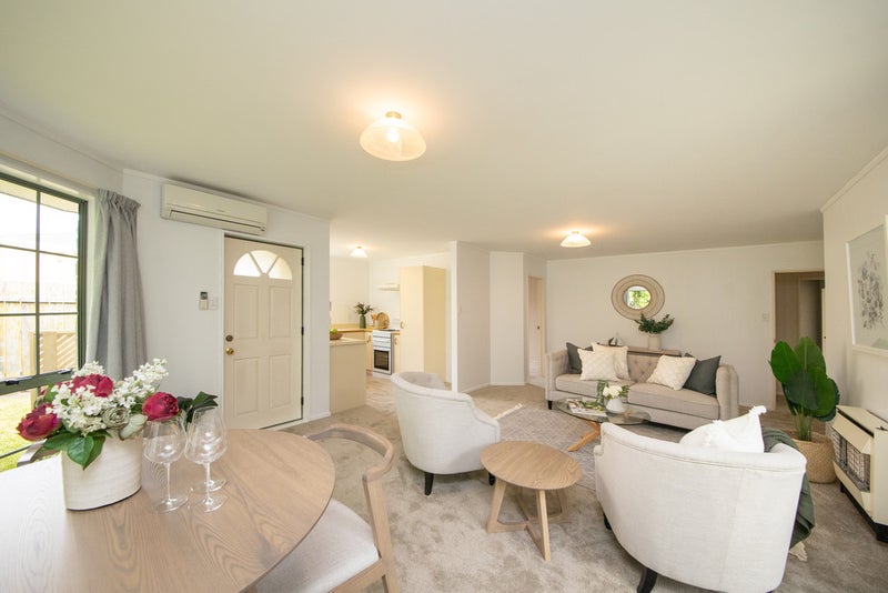 6 Sovereign Court, West End, Palmerston North - Carousel 1