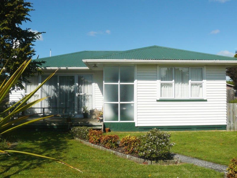 19 Kahu Street, Utuhina, Rotorua - Carousel 1