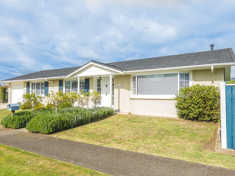2 Dorset Road, Springvale, Whanganui - Carousel 1