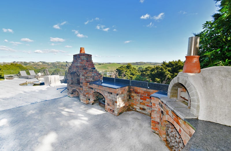 189 Takahoa Drive, Kaiwaka - Carousel 2