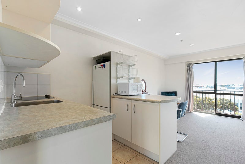 2C/18 Ronwood Avenue, Manukau, Auckland - Carousel 2