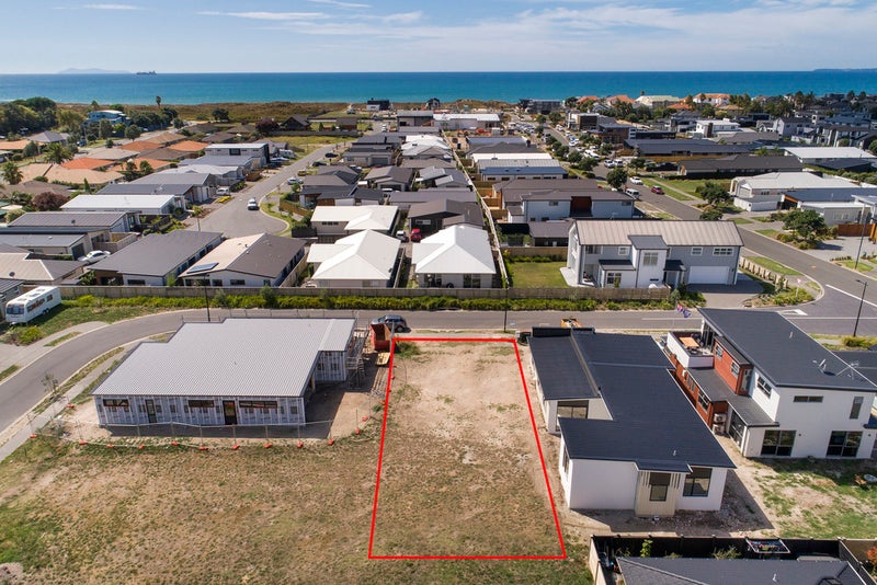 14 Makura Drive, Papamoa Beach, Papamoa - Carousel 2