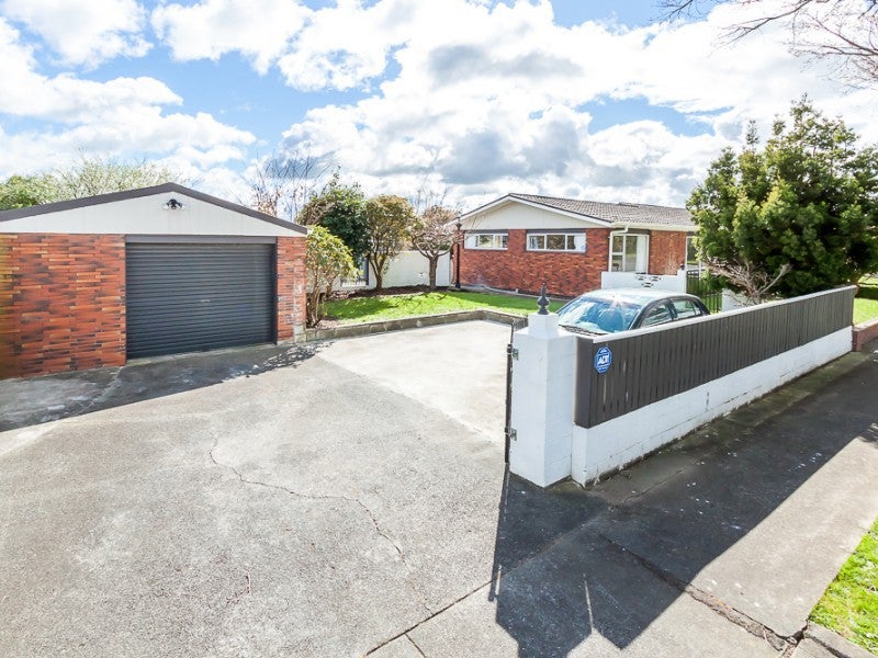 31 Wyndham Street, Awapuni, Palmerston North - Carousel 20