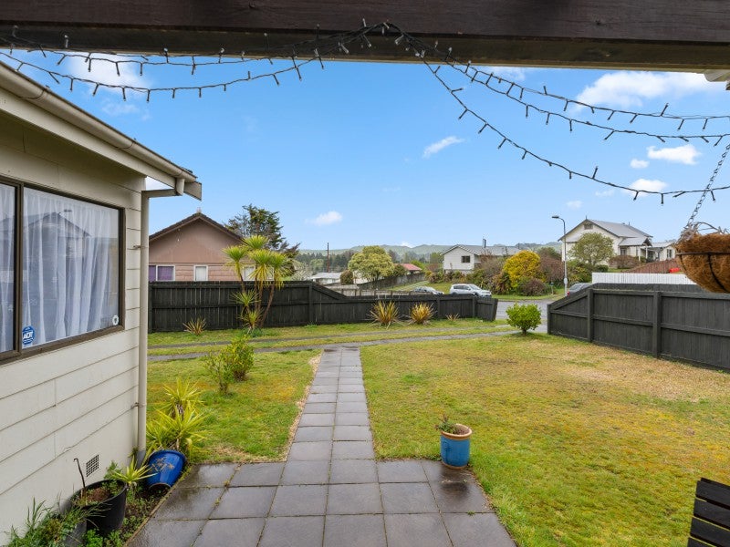 12 Thebes Street, Pomare, Rotorua - Carousel 2