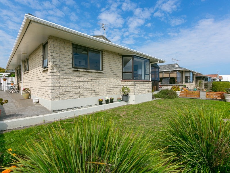 506 Devon Street East, Strandon, New Plymouth - Carousel 1