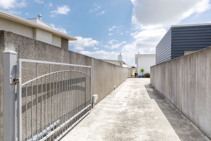 23A Rosalie Terrace, Kelvin Grove, Palmerston North - Carousel 17