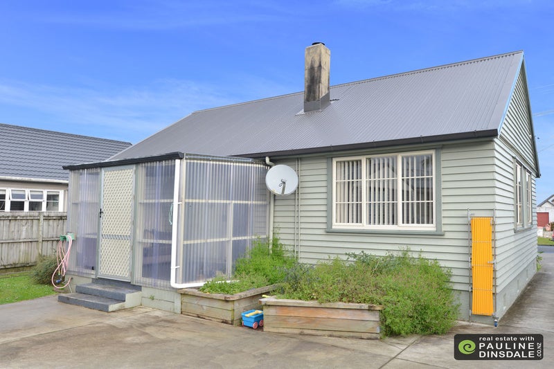 28 Churchill Street, Kensington, Whangarei - Carousel 1