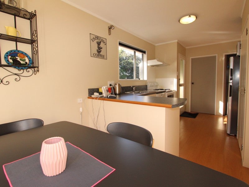 65 Desert Gold Street, Ascot Park, Porirua - Carousel 2