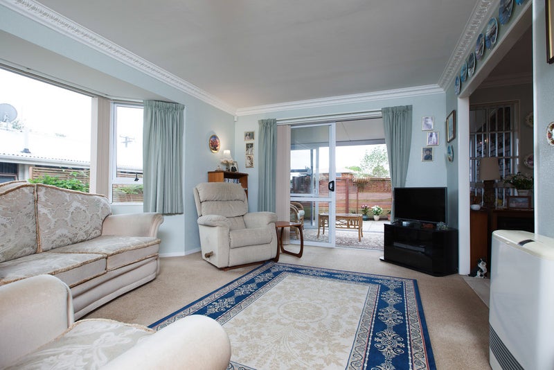 110 Govett Avenue, Frankleigh Park, New Plymouth - Carousel 2