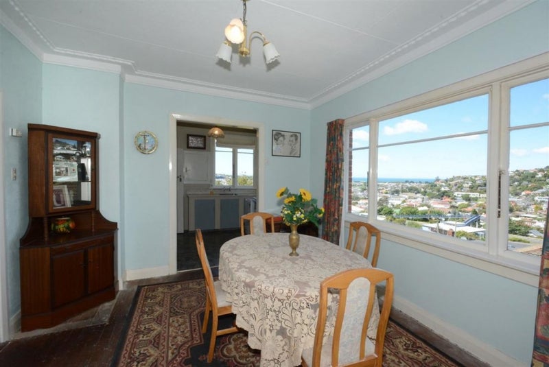 26 Shortland Street, Caversham, Dunedin - Carousel 2