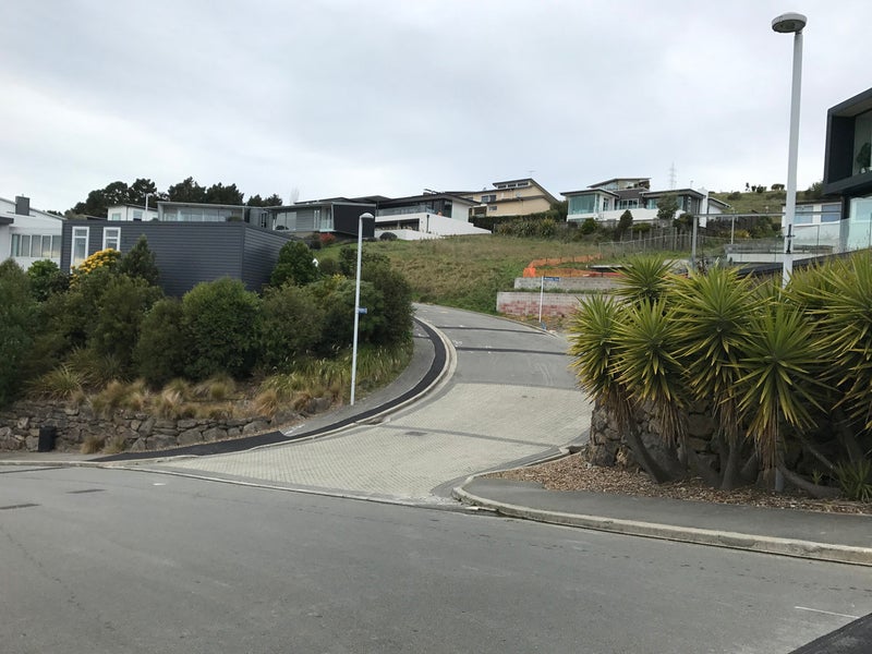 6 Peregrine Close, Mount Pleasant, Christchurch - Carousel 1