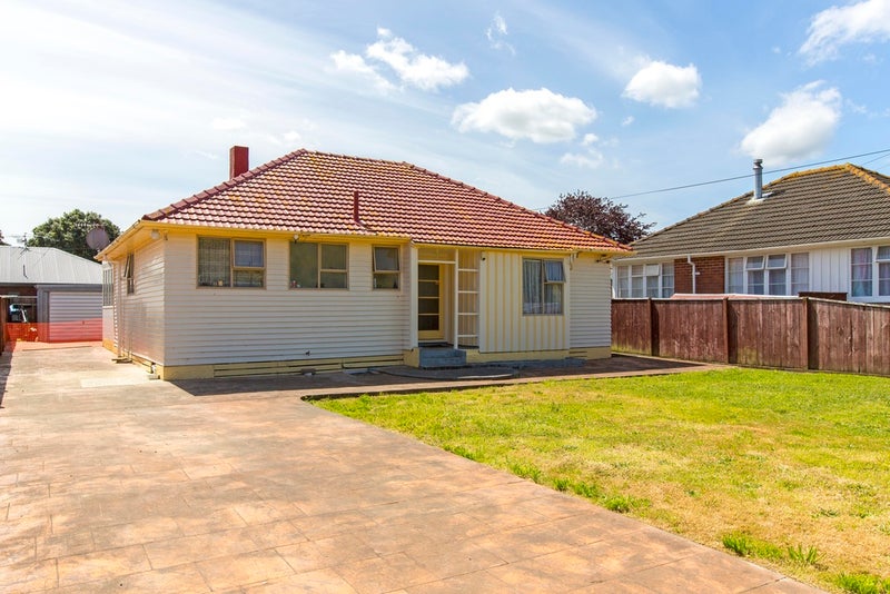 61 Colson Street, Avalon, Lower Hutt - Carousel 1