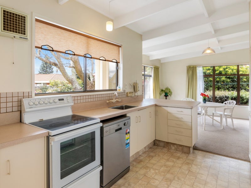 5 Carlyle Crescent, Witherlea, Blenheim - Carousel 2