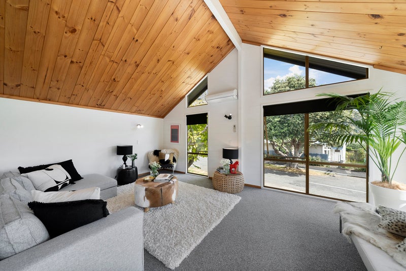 407 Muritai Road, Eastbourne, Lower Hutt - Carousel 2