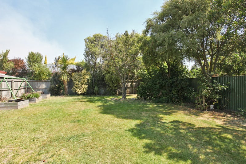 379 Barrington Street, Spreydon, Christchurch - Carousel 14