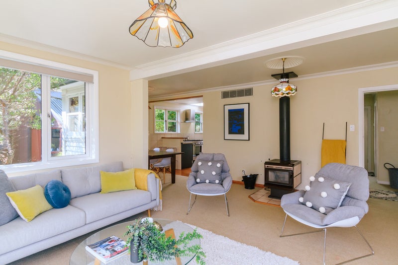 17 Korokoro Road, Korokoro, Lower Hutt - Carousel 2