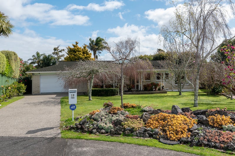 19 The Anchorage, Sunnyhills, Auckland - Carousel 1