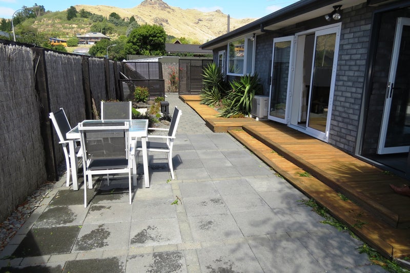 2/29 Laing Crescent, Heathcote Valley, Christchurch - Carousel 12