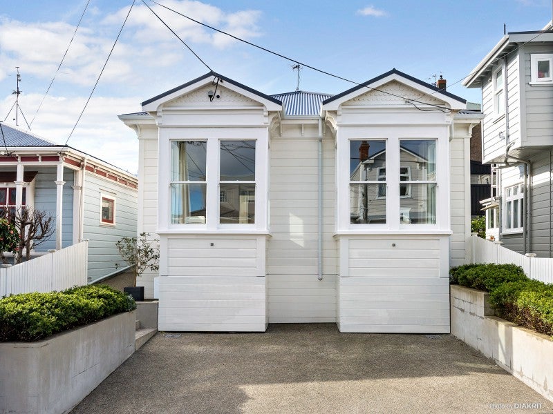 9 Caroline Street, Mount Victoria, Wellington - Carousel 19