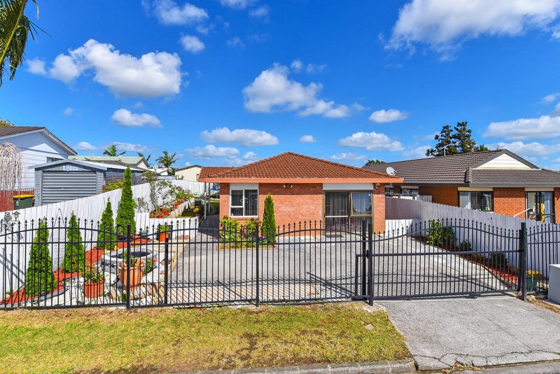 2/1 Senecio Place, Weymouth, Auckland - Carousel 2