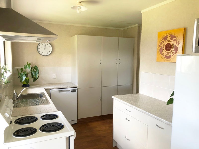 53 Herbert Street, Kihikihi, Te Awamutu - Carousel 2