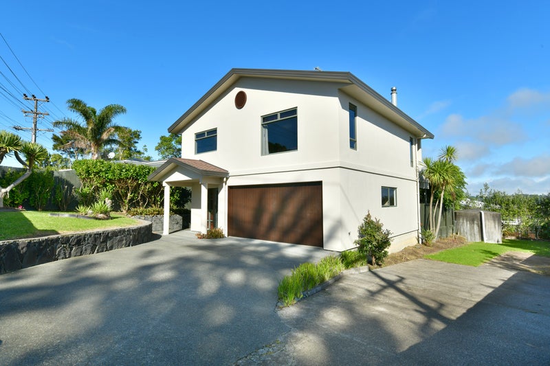 81 Vipond Road, Stanmore Bay, Whangaparaoa - Carousel 1