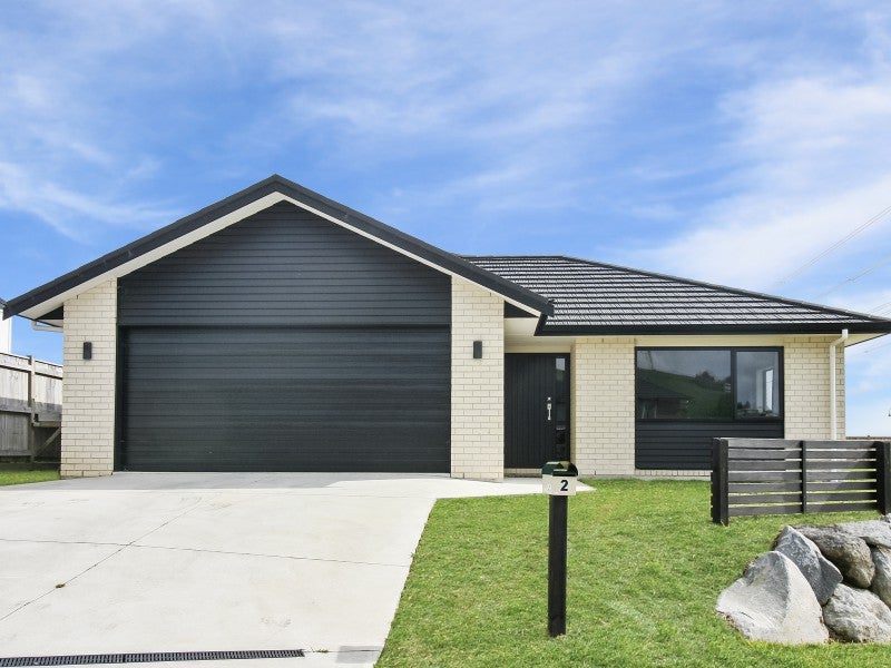 2 Ongarui Close, Whalers Gate, New Plymouth - Carousel 1