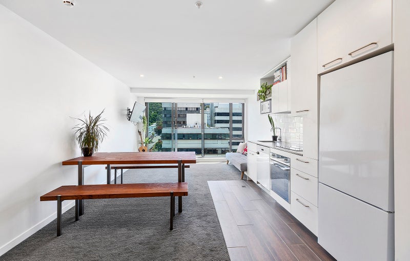 1005/166 Victoria Street, Te Aro, Wellington - Carousel 1