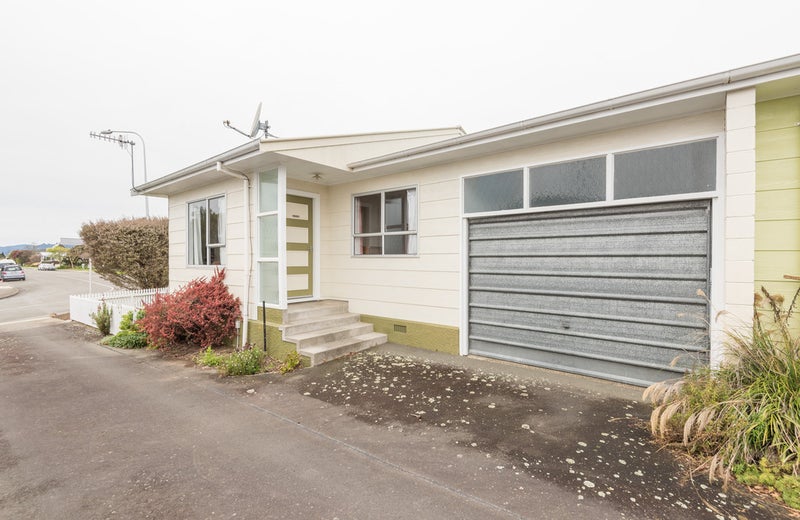 52A King Street, Richmond, Richmond - Carousel 2