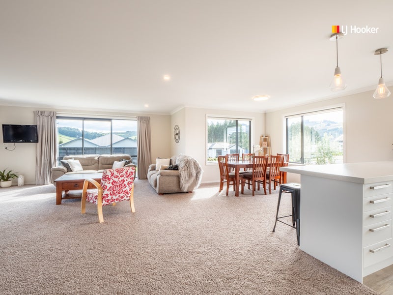 74 Grandvista Drive, Green Island, Dunedin - Carousel 2