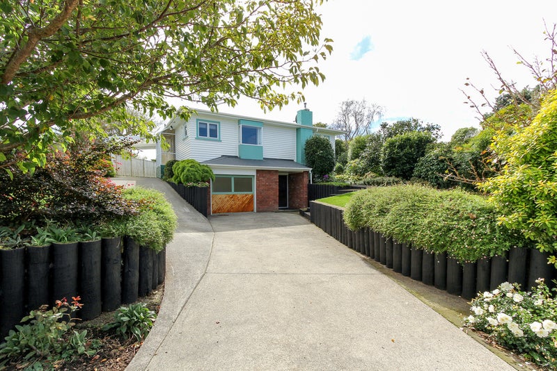 4 Lambton Terrace, Welbourn, New Plymouth - Carousel 2
