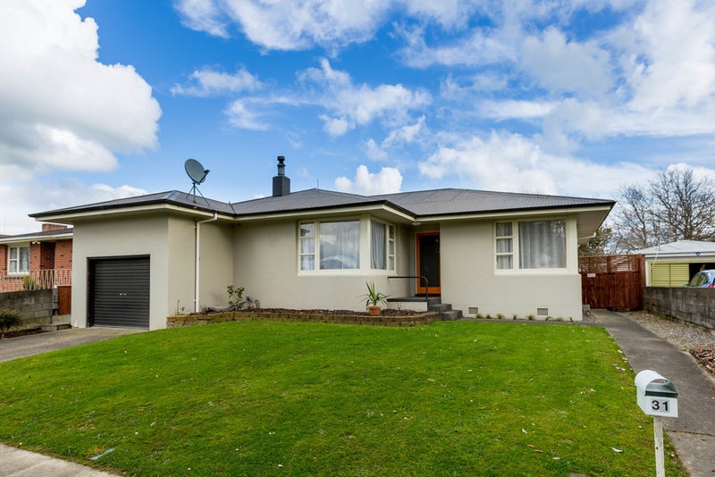 31 Highbury Avenue, Highbury, Palmerston North - Carousel 1
