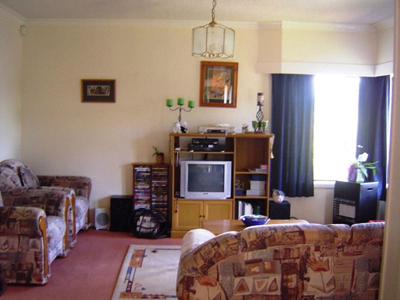 17 Hakea Place, Totara Heights, Auckland - Carousel 2