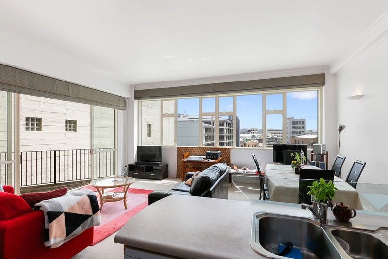 8/23 Tennyson Street, Te Aro, Wellington - Carousel 1