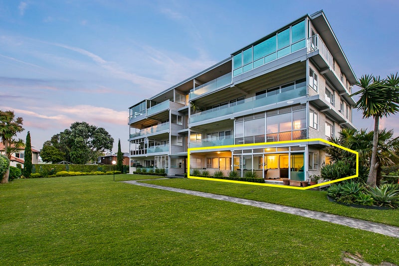 1/16 Atkin Avenue, Mission Bay, Auckland - Carousel 1