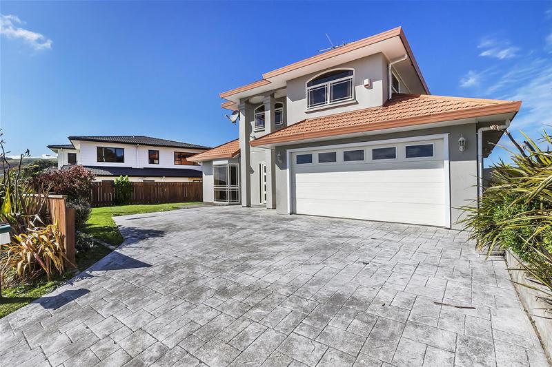 109 Bracken Road, Paparangi, Wellington - Carousel 1