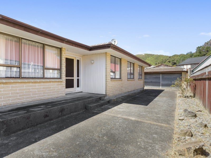 5 Mcenroe Grove, Naenae, Lower Hutt - Carousel 18