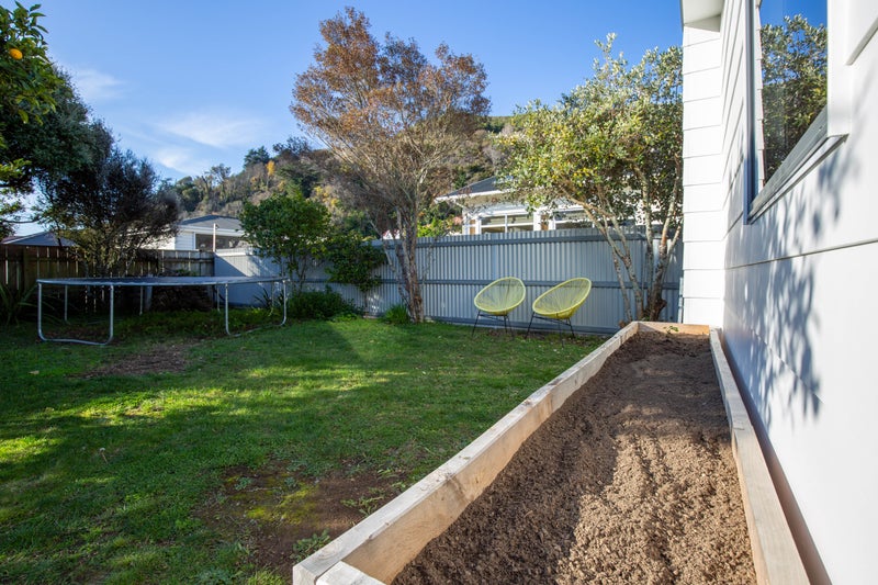 105 Grove Street, The Wood, Nelson - Carousel 35