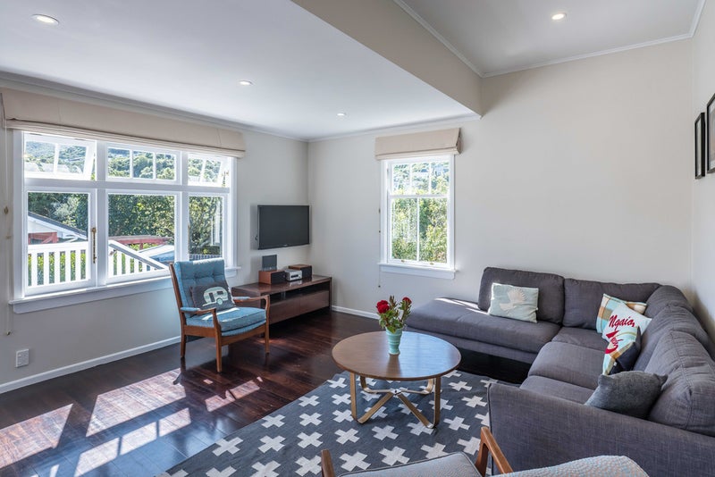 5 Pomare Street, Ngaio, Wellington - Carousel 2