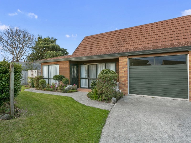 152 Raleigh Street, Waitara - Carousel 1