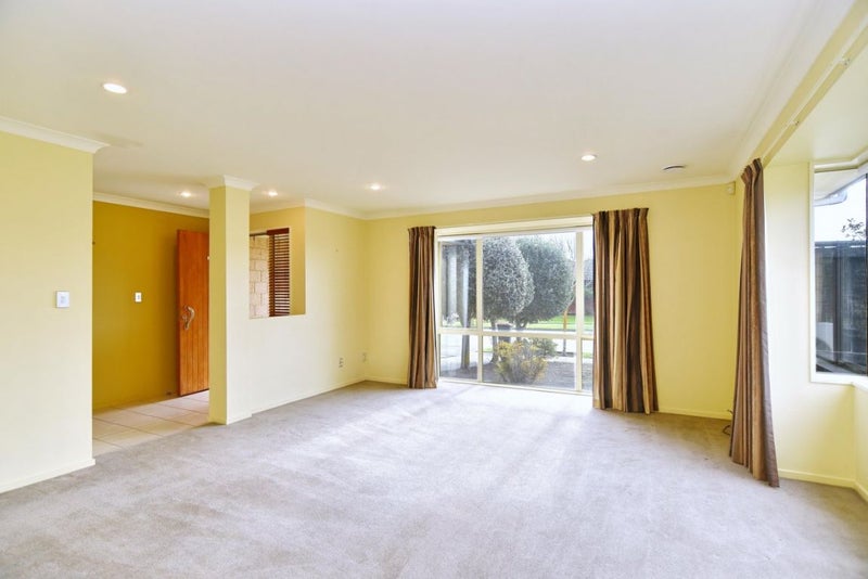 30 Kapiti Street, Parklands, Christchurch - Carousel 2