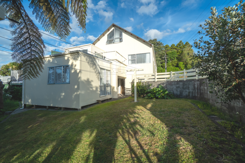 100 Frankley Road, Frankleigh Park, New Plymouth - Carousel 24