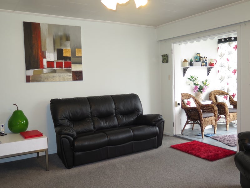 2/14 Trafalgar Street, Maori Hill, Timaru - Carousel 2