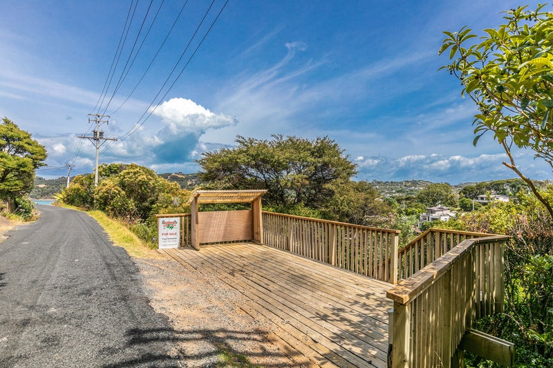 53 Makora Avenue, Oneroa, Waiheke Island - Carousel 20