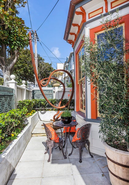 62 Brougham Street, Mount Victoria, Wellington - Carousel 19