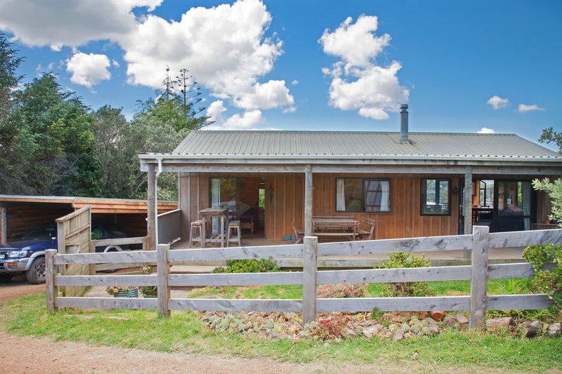 32 Albert Crescent, Ostend, Waiheke Island - Carousel 2