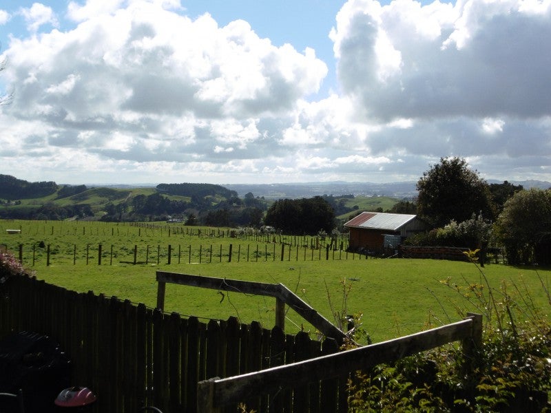 652 Onewhero-Tuakau Bridge Road, Tuakau - Carousel 9