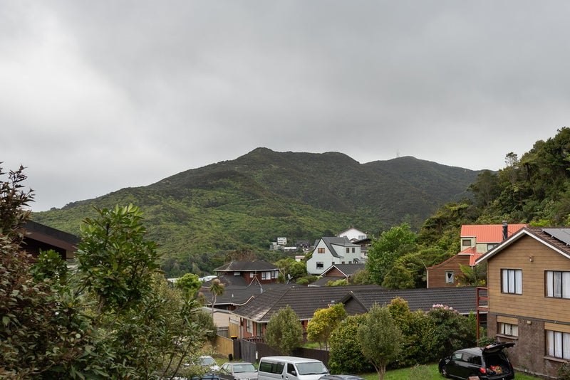 14 Parsons Glen, Karori, Wellington - Carousel 20