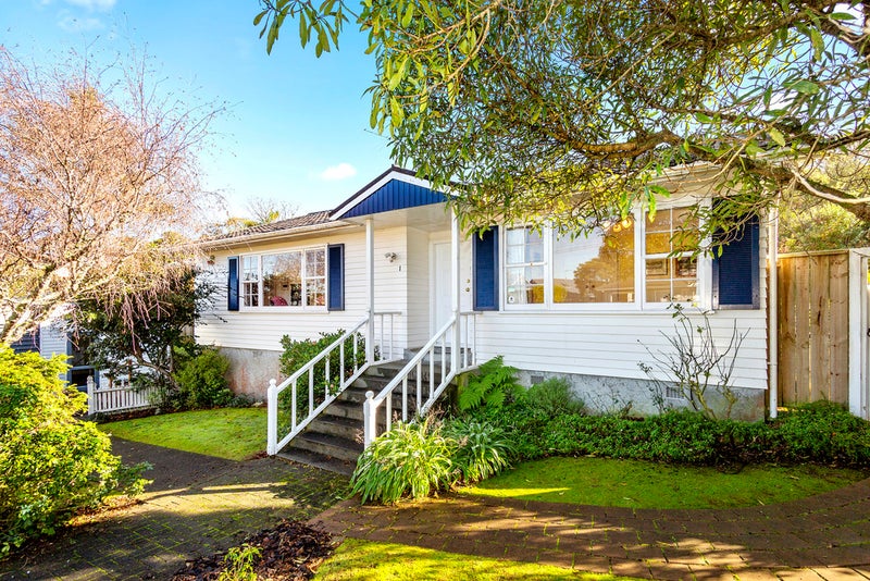 1 Pekanga Road, Normandale, Lower Hutt - Carousel 1