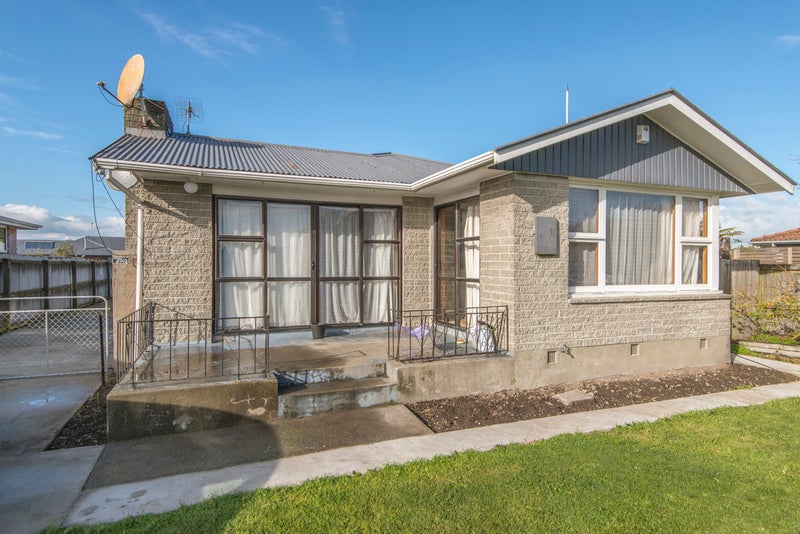 33 De Havilland Street, Hornby, Christchurch - Carousel 1